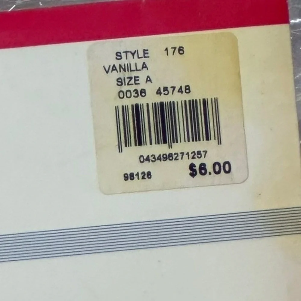 Nordstrom Hosiery Lycra Sheer Control Top Pantyhose Vanilla Size A Style 176 USA